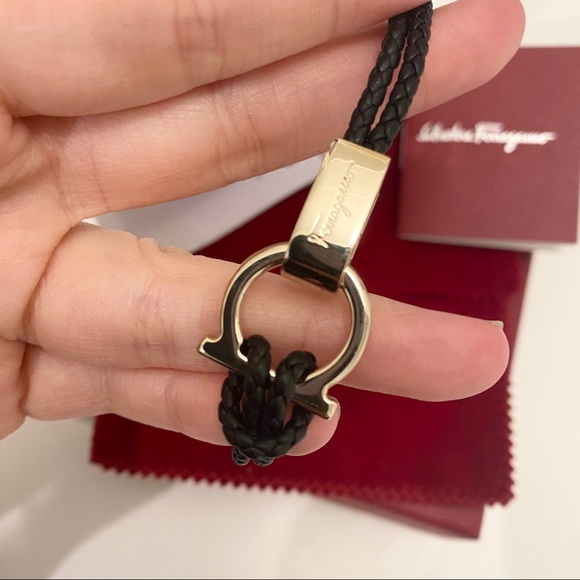 Salvatore Ferragamo bracelet - Picture 3 of 8